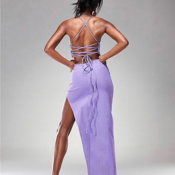ASOS DESIGN structured strappy maxi dress with thigh split detail in lilac - Picture 3 of 7